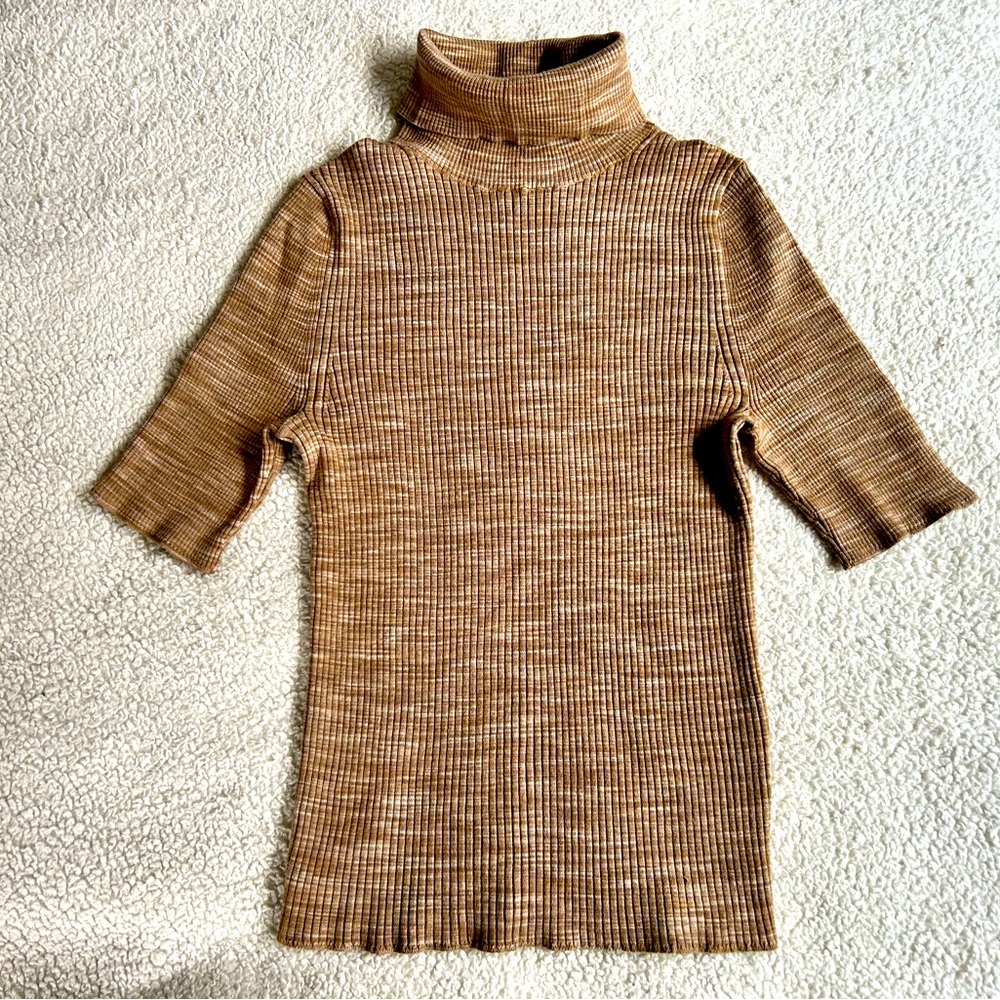 Banana Republic ribbed turtleneck, sweater shirt, size M, marbled tan and cream